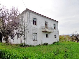 Casa colonica in vendita viale roma Alanno (PE)