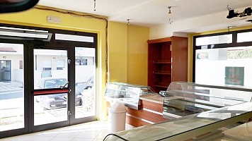 Negozio o Locale in vendita via delle betulle Rosciano (PE)