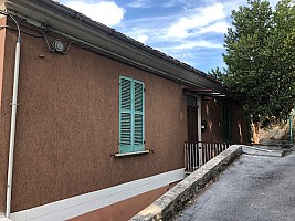 Casa indipendente in vendita via Nicolodi Chieti (CH)