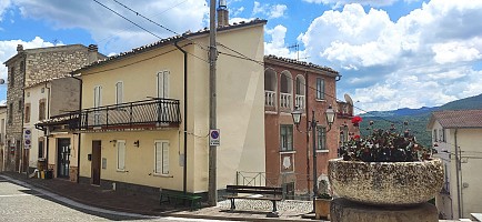Casa indipendente in vendita Piazza Barbolani Colledimacine (CH)