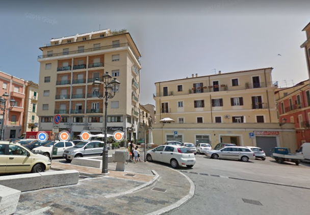 Appartamento in vendita piazza  Matteotti Chieti (CH)