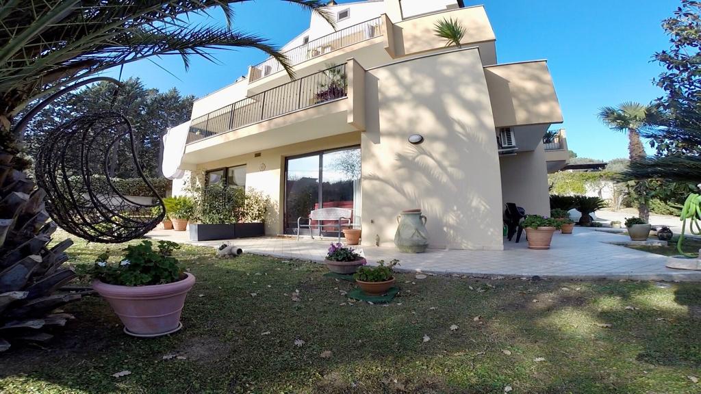 Porzione di Villa in vendita STRADA COMUNALE CASE D AGNESE Montesilvano (PE)