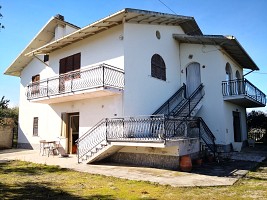 Appartamento in vendita VIA S. MARIA ARABONA Manoppello (PE)
