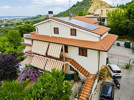 Villa quadrifamiliare in vendita  San Giovanni Teatino (CH)