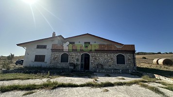 Villa in vendita  Civitacampomarano (CB)
