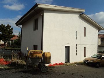 Villa bifamiliare in vendita a Giuliano Teatino (CH) Via San Rocco foto 1