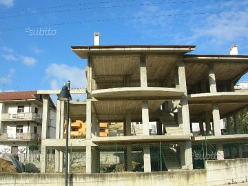 Villa bifamiliare in vendita a Cappelle sul Tavo (PE) FOSSO ANNUCCIA foto 1