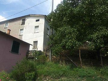 Casale o Rustico in vendita a Varese Ligure (SP) loc Vigna Pieve 144 foto 1