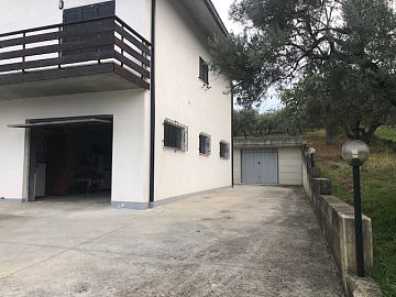 Villa in vendita a Rapino (CH) via Falasceto foto 22