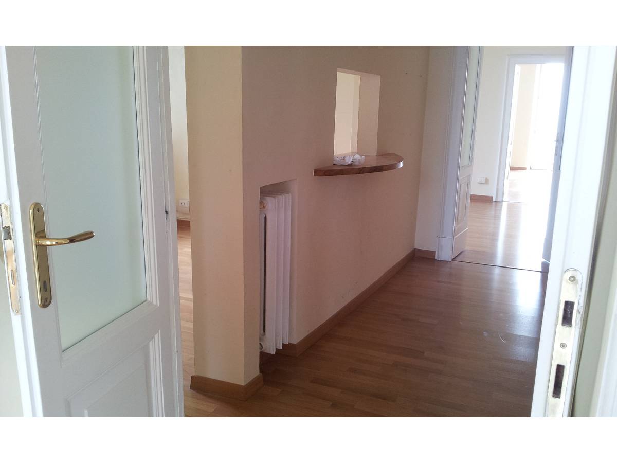 Ufficio in affitto in Via De Lollis  a Chieti - 928594 foto 11