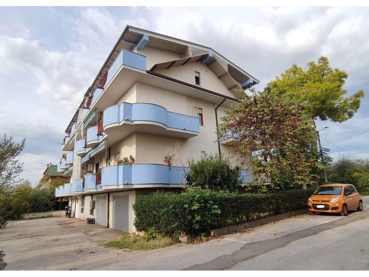 Apartment for sale in Via Tommaso Di Giovanni  at Cepagatti - 4068053 foto 1