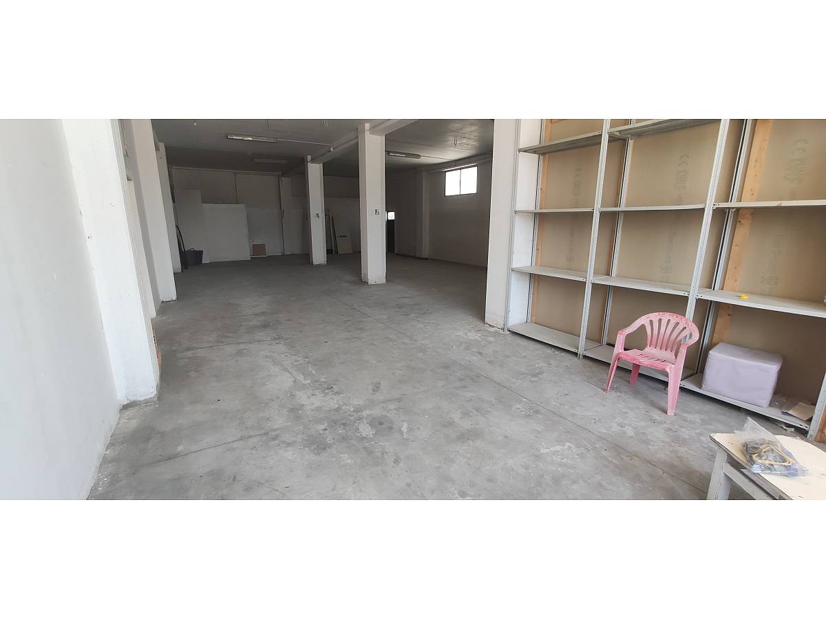 Entire building for sale in Via della Bonifica 27  at Cepagatti - 2641065 foto 5