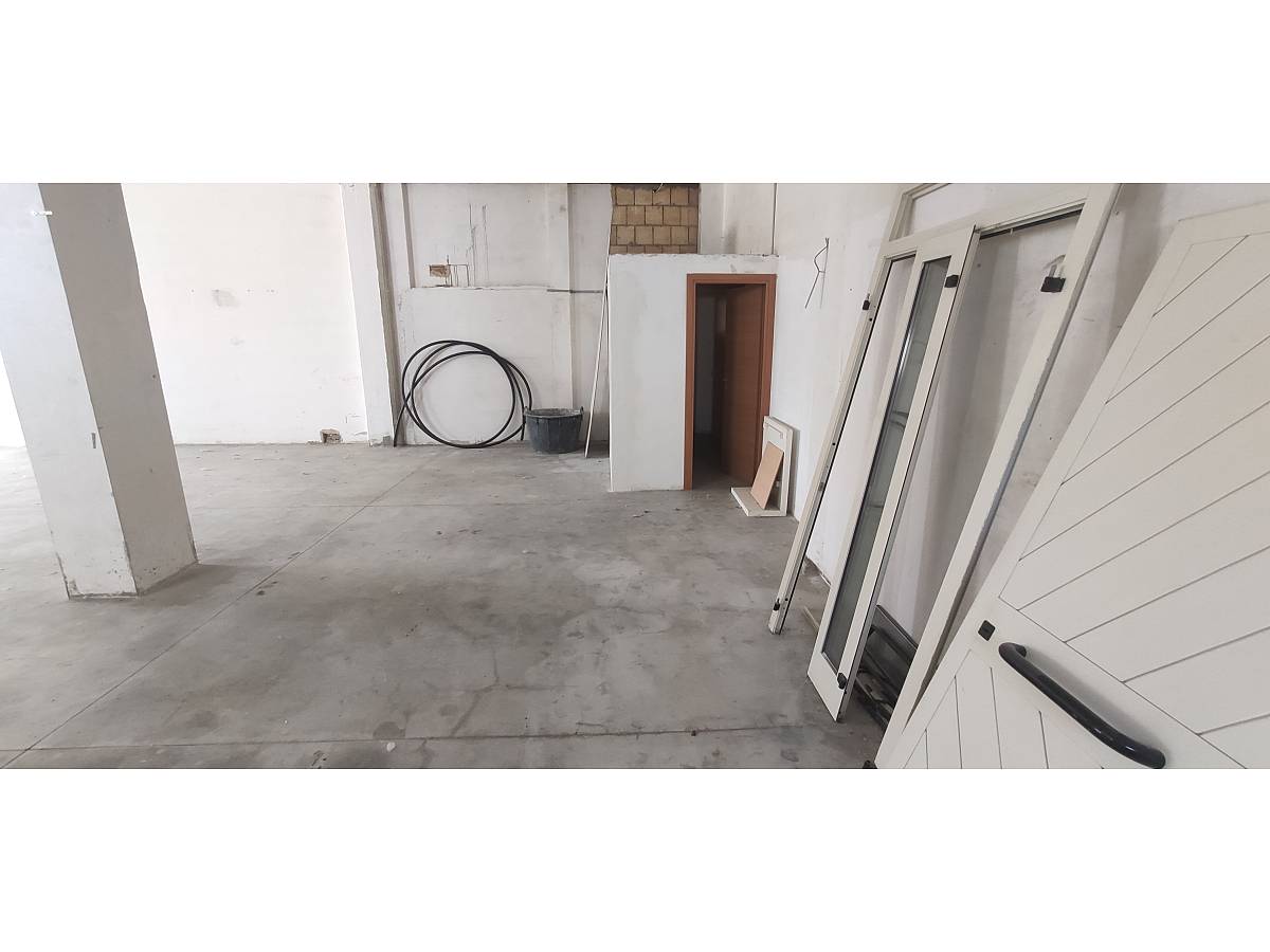 Entire building for sale in Via della Bonifica 27  at Cepagatti - 2641065 foto 9