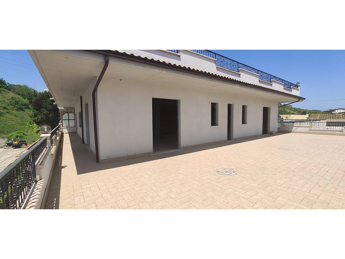 Entire building for sale in Via della Bonifica 27  at Cepagatti - 2641065 foto 17