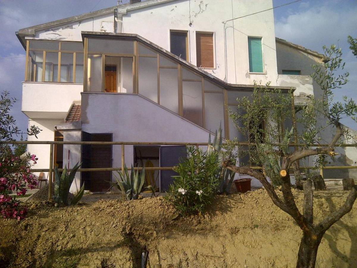 Appartamento in vendita in via san giacomo  a Citt Sant'Angelo - 3731355 foto 2