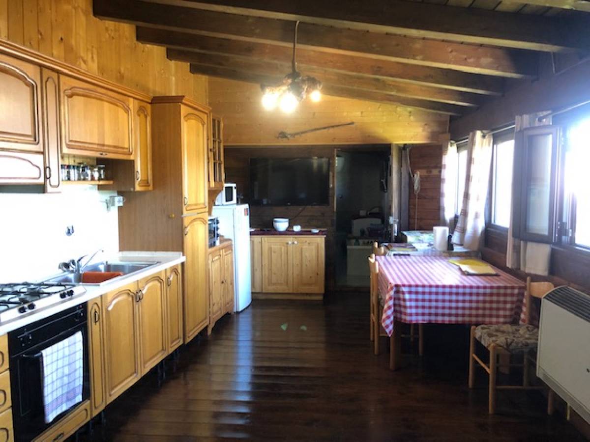 Rural house or Rustic for sale in strada provinciale  at Campotosto - 8345499 foto 7