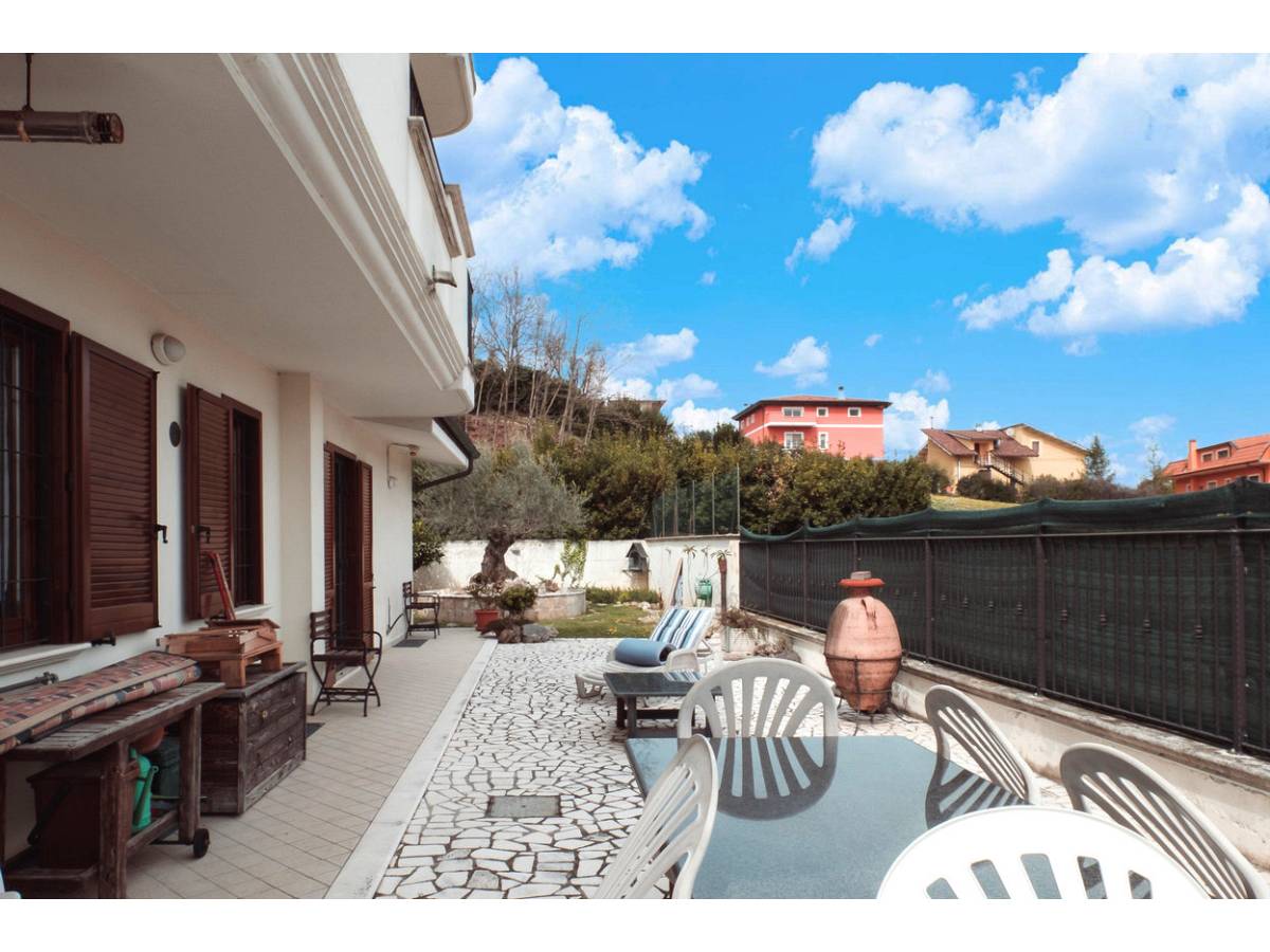 Terraced house for sale in   at Cepagatti - 341134 foto 1