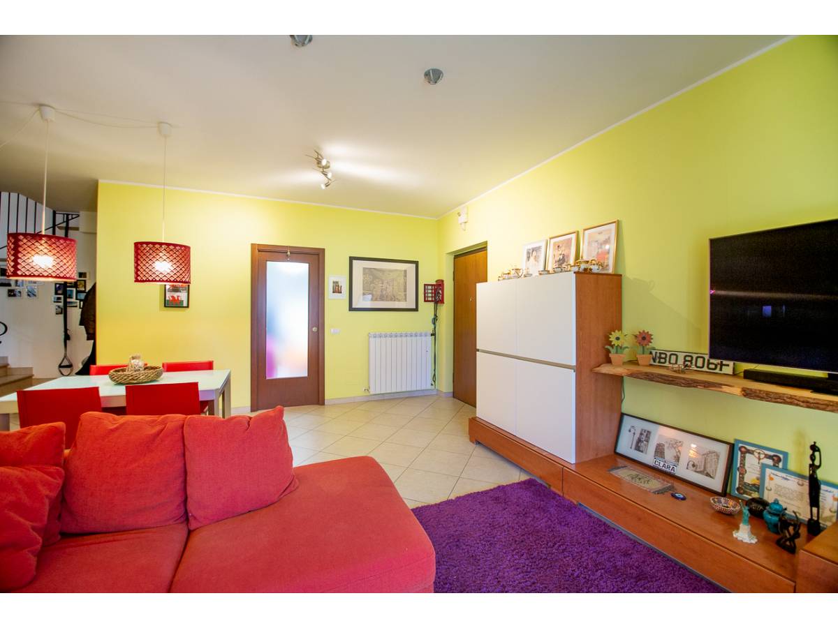 Four family house for sale in   in Scalo area at Manoppello - 8268036 foto 11