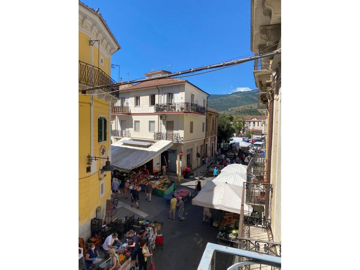 Entire building for sale in   at Popoli - 4014941 foto 6