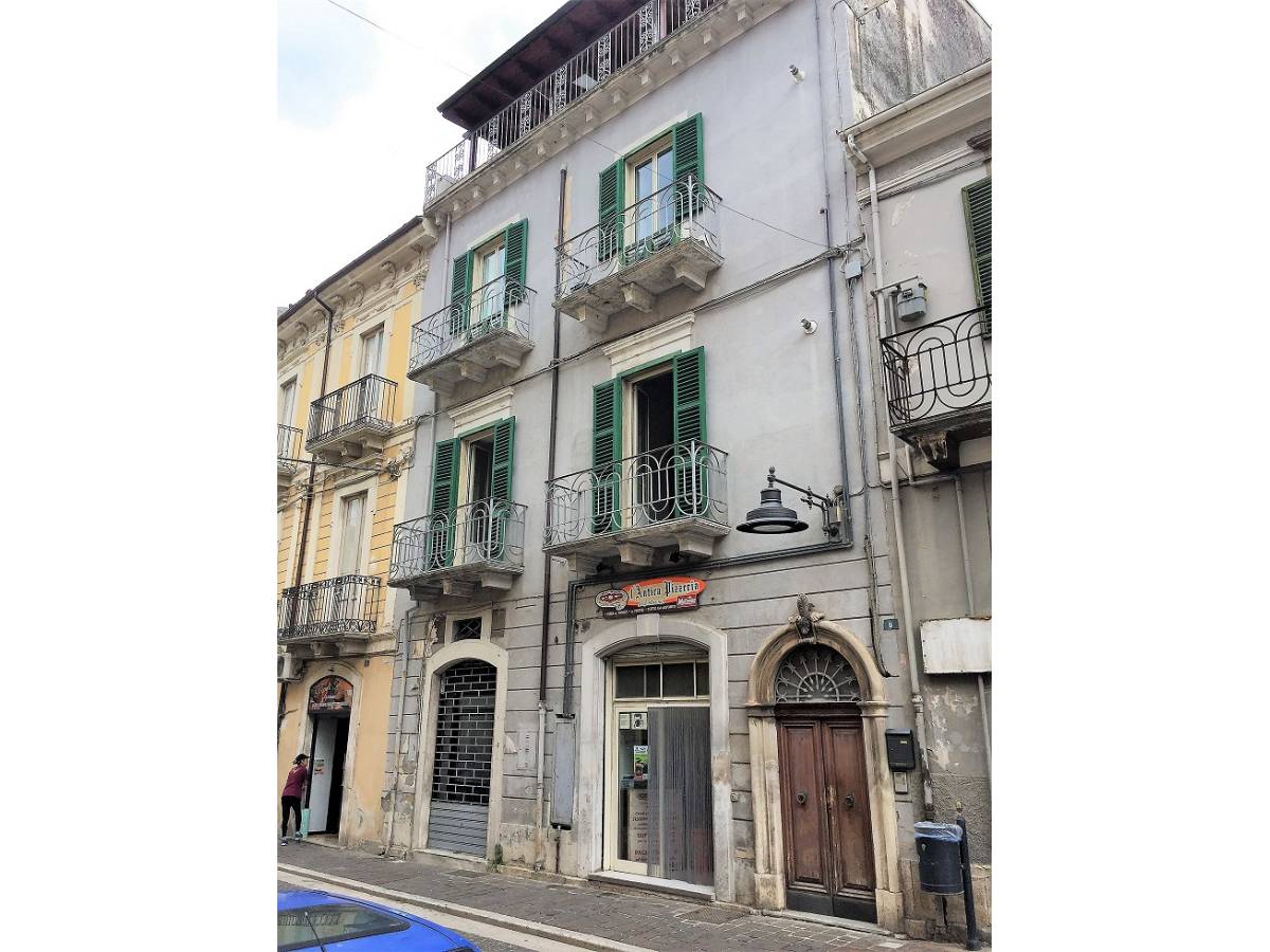 Entire building for sale in   at Popoli - 4014941 foto 19