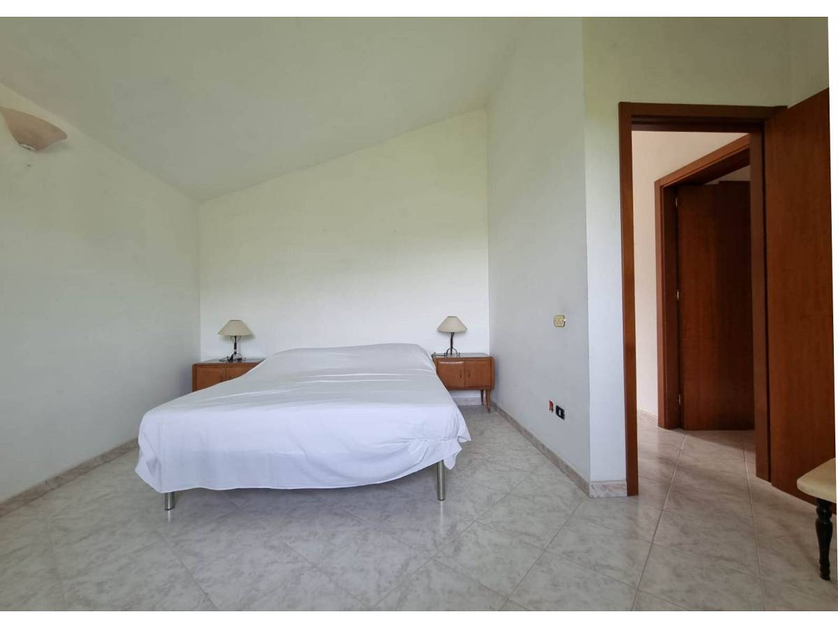 Indipendent house for sale in Via Papa Giovanni XXIII  at Montebello di Bertona - 5923257 foto 24