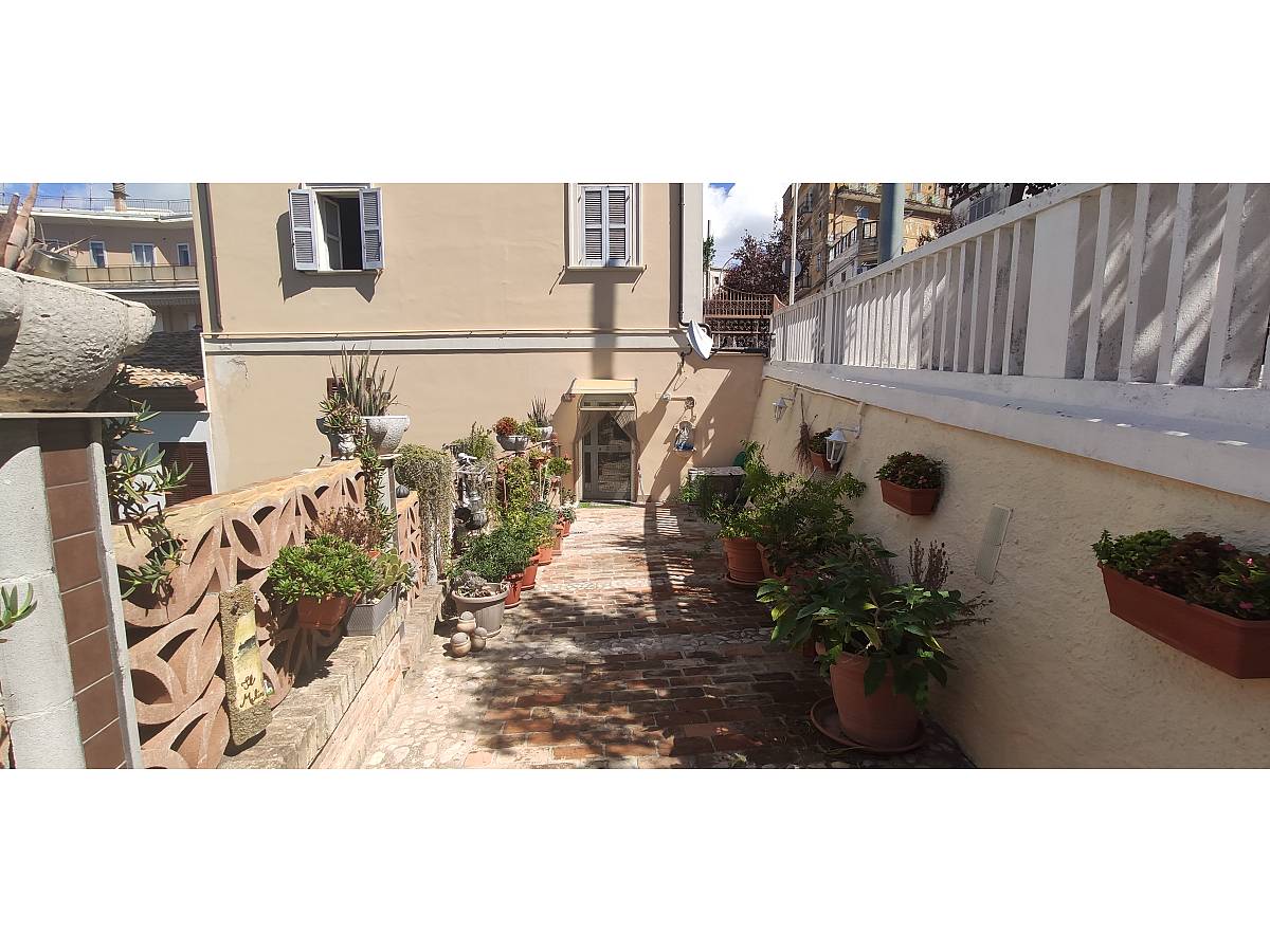 Apartment for sale in Via Madonna degli angeli  in Mad. Angeli-Misericordia area at Chieti - 3617894 foto 1