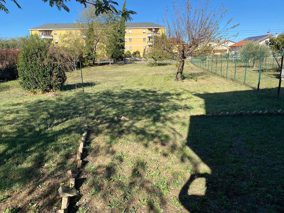 Villa bifamiliare in vendita in  zona Scalo Brecciarola a Chieti - 8721629 foto 26