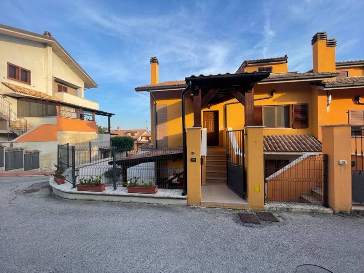 Casa indipendente in vendita in   a Bucchianico - 8632934 foto 2
