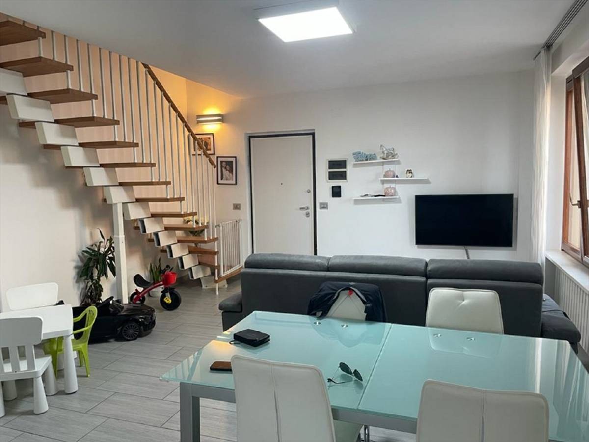 Indipendent house for sale in   at Bucchianico - 8632934 foto 3