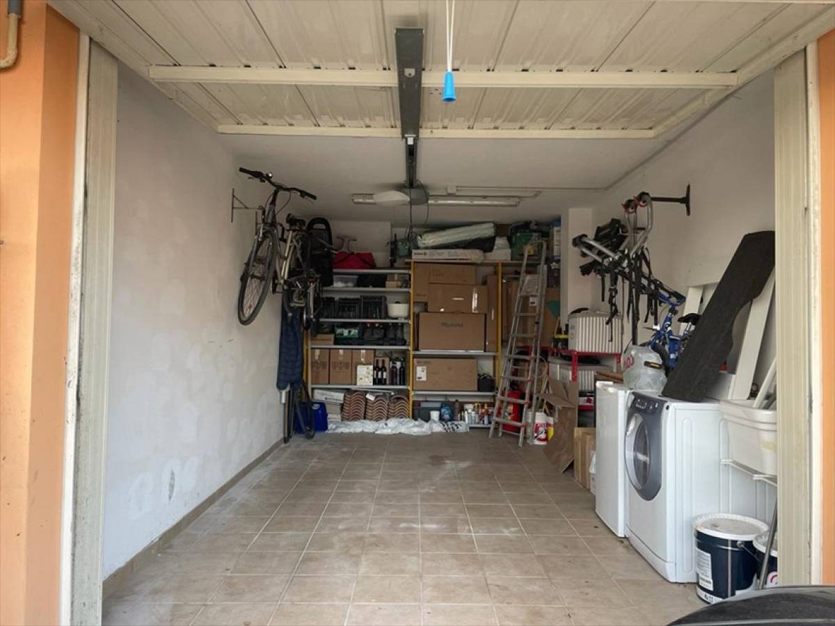 Indipendent house for sale in   at Bucchianico - 8632934 foto 19