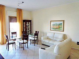 Appartamento in vendita via valera Chieti (CH)