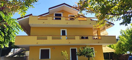 Villa in vendita Contrada Colle Marconi 103 Bucchianico (CH)