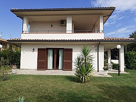 Villa in vendita  Rosciano (PE)