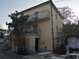 Casa indipendente in vendita Via Reginaldo, 41 Roccamontepiano (CH)