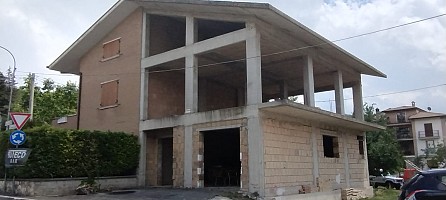  in vendita  Lettomanoppello (PE)