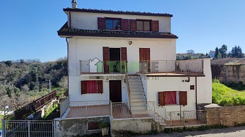 Casa indipendente in vendita Contrada Santa Giusta Lanciano (CH)