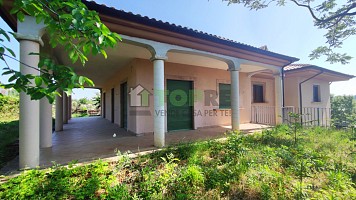 Villa in vendita  Bucchianico (CH)