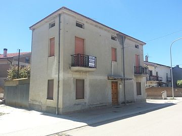 Casa indipendente in vendita a Altino (CH)  foto 1