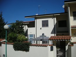 Vendita Villa trifamiliare in V a Pescara