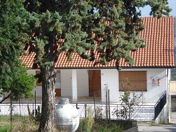 Villa bifamiliare in vendita a Santa Maria Imbaro (CH)  foto 1