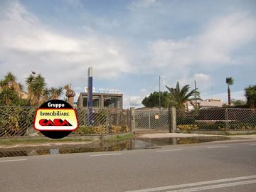 Capannone in affitto a Siracusa (SR)  foto 1