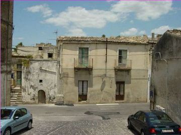 Stabile o Palazzo in vendita a Palazzolo Acreide (SR)  foto 1