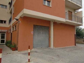 Magazzino o deposito in vendita a Siracusa (SR)  foto 1