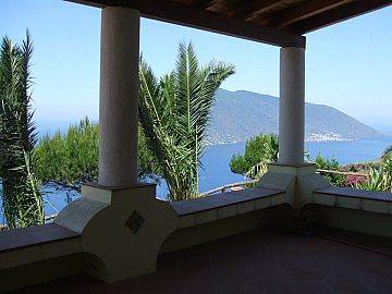 Appartamento in affitto a Lipari (ME) via quattropani 98055 lipari me foto 4