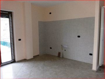 Appartamento in vendita a Castelnuovo Cilento (SA) via Nazionale foto 4