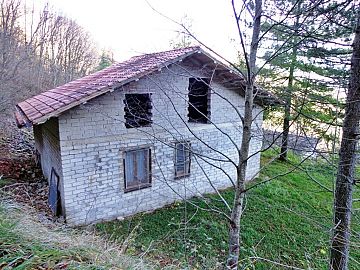 Casa indipendente in vendita a Carpineto della Nora (PE) contrada versante al bosco foto 2