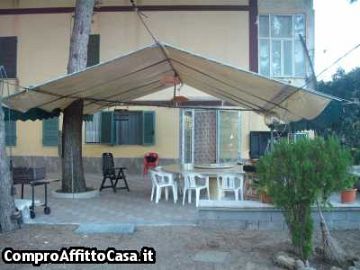 Appartamento in vendita a Capaccio (SA)  foto 2