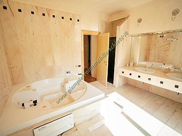 Villa in vendita a Montesilvano (PE) strada comunale chiappinello foto 10