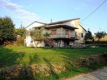 Casa indipendente in vendita a Manoppello (PE) contrada cupa foto 15
