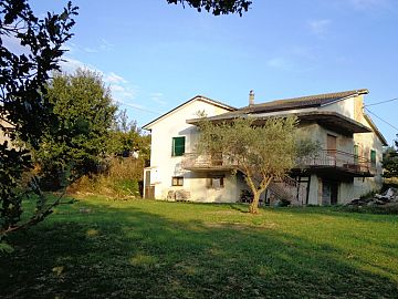 Casa indipendente in vendita a Manoppello (PE) contrada cupa foto 14